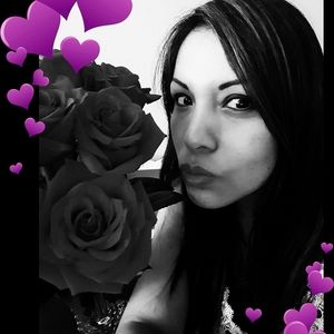 Meet your Posher, Milagritos