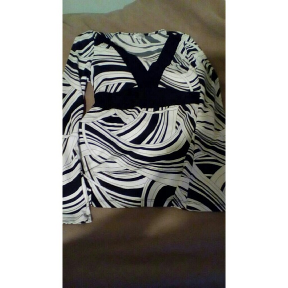 Charlotte Russe Tops - Ladies Charlotte russe top