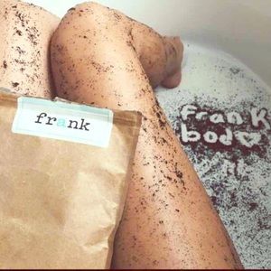 Frank body Coconut & Grape Seed Scrub