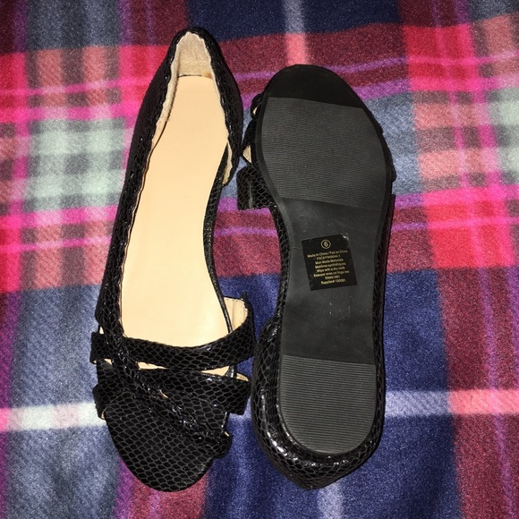 Braided peep-toe sandal - Picture 2 of 3