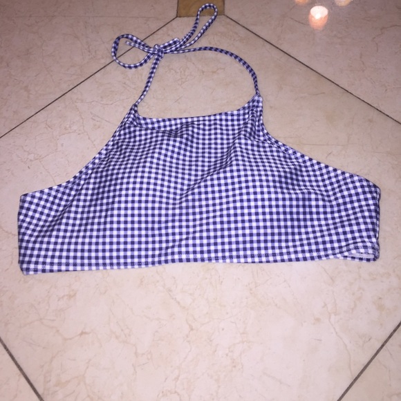 The girl next door bikini - Picture 2 of 3