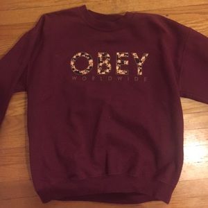 Obey crew neck