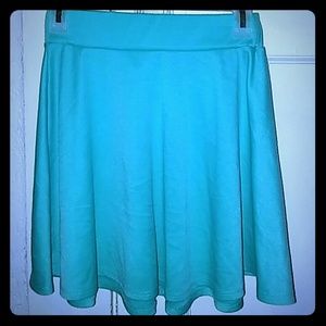Agaci skirt