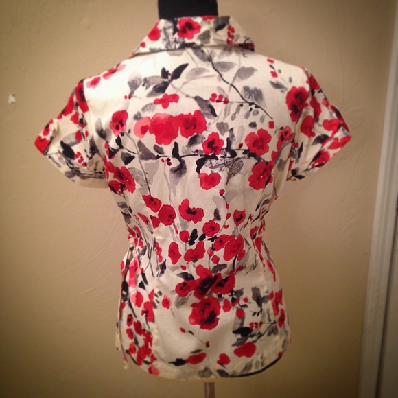 🎉NWOT🎉 - Picture 2 of 2