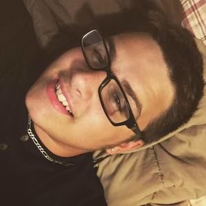 Meet your Posher, Cody