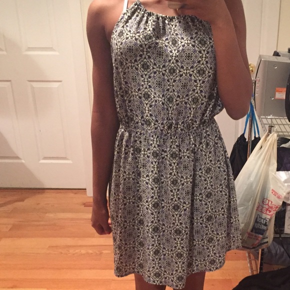 Pretty dress!