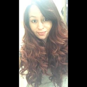 Meet your Posher, Alyssa