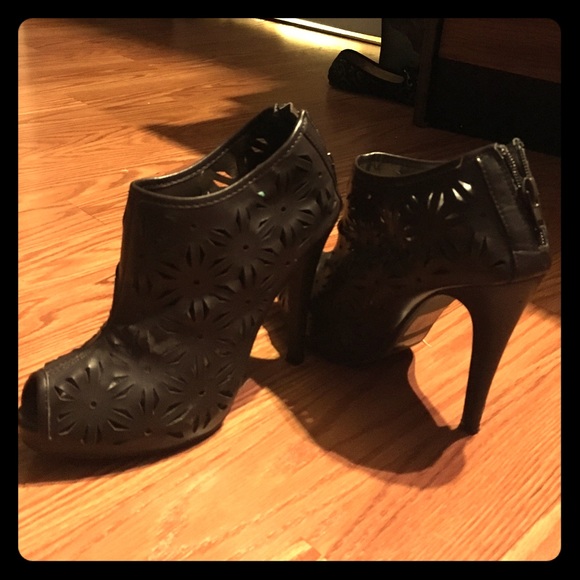 Heels/Booties