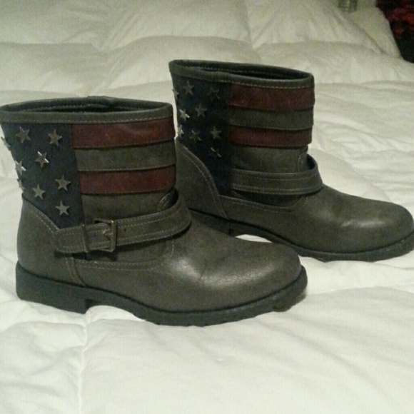 Ladies ankle boots