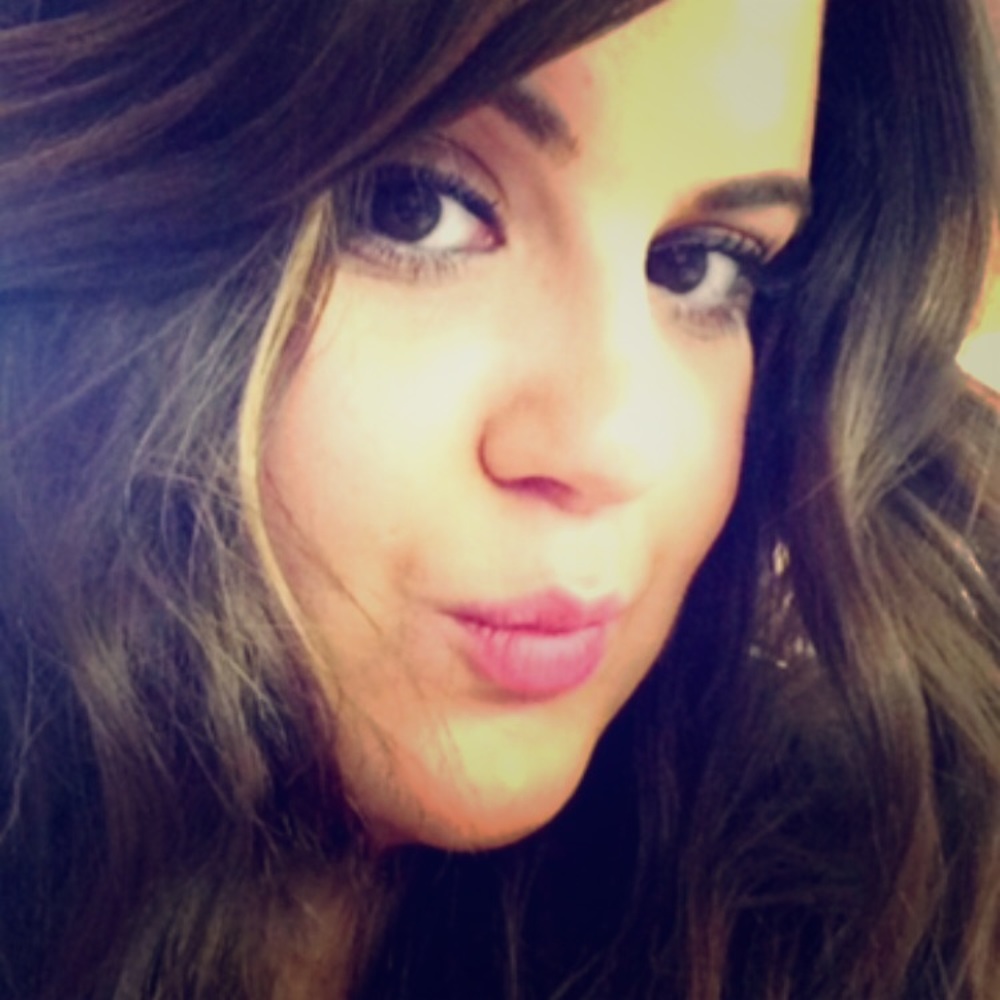 Meet your Posher, Lacey