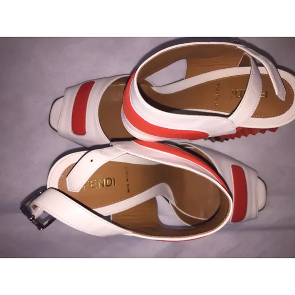 Authentic fendi sandals - Picture 3 of 4