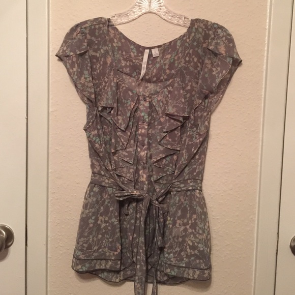 Lauren Conrad blouse