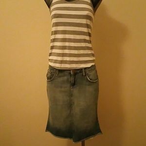 Misses l.e.i.  Chelsea low rise denim skirt