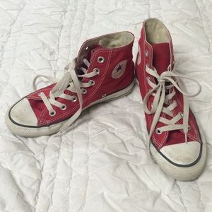 Converse hightops!!!❤️❤️