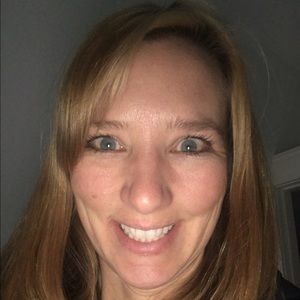 Meet your Posher, Janel