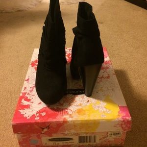 Chinese Laundry Suede Booties