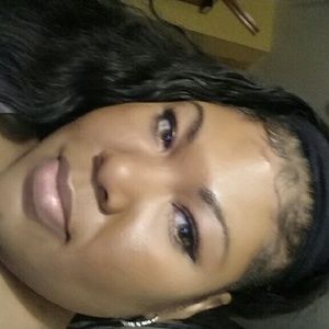 Meet your Posher, Janeene