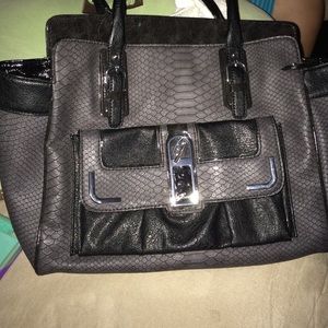 Guess purse & wallet
