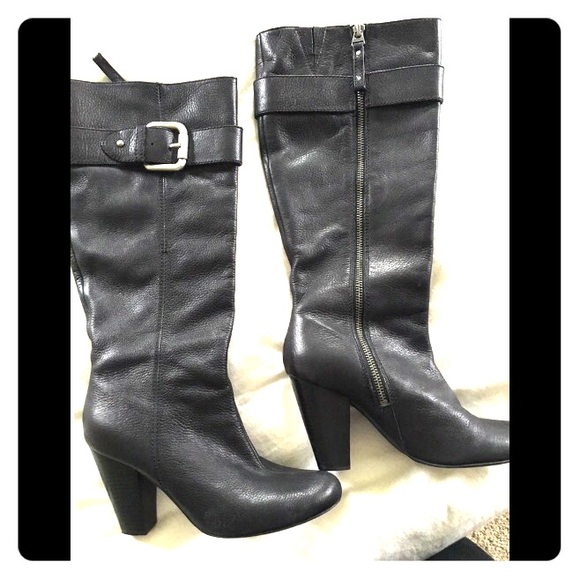 Fossil leather boots