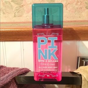 VS PINK Fresh & Clean Perfume 😍