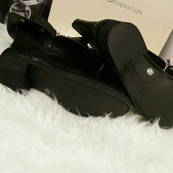 BCBGeneration Leather Boots - Picture 3 of 4