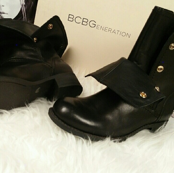 BCBGeneration Leather Boots - Picture 4 of 4