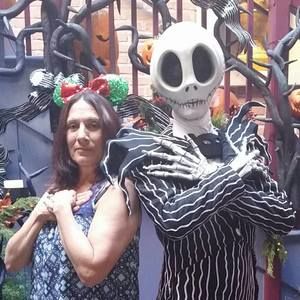 Meet your Posher, Shirley