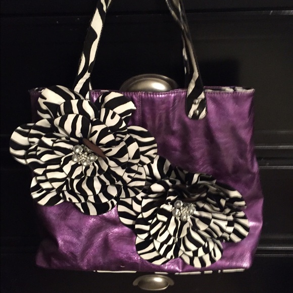 Big purse.❤️ lower price ❤️