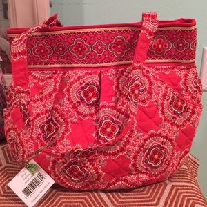 Vera Bradley Morgan in "paprika"