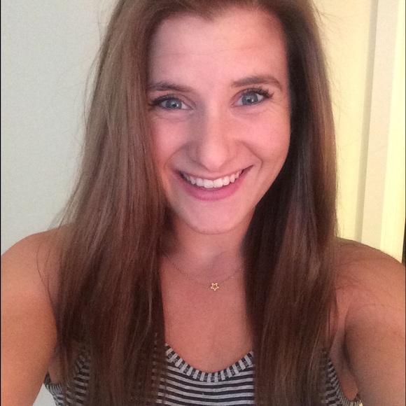 Meet your Posher, Alysha