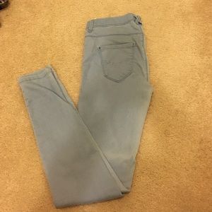 Light denim jeggings