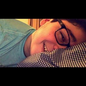 Meet your Posher, Julian