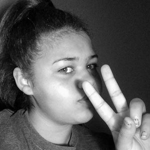 Meet your Posher, Eva