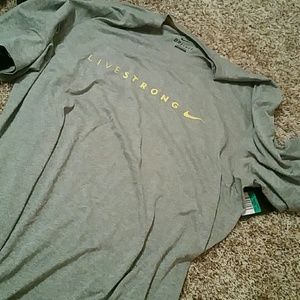 Men's livestrong tee