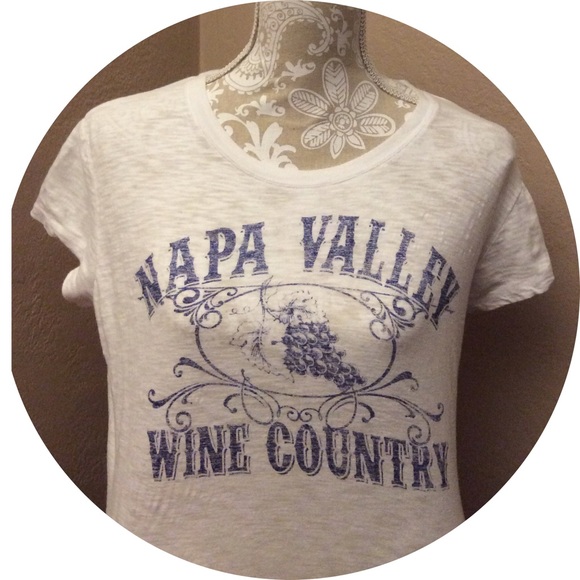 Napa Valley wine country thin T-shirt.