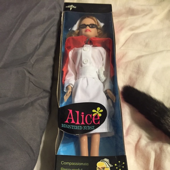 Nurse Barbie doll❤️ lower price ❤️