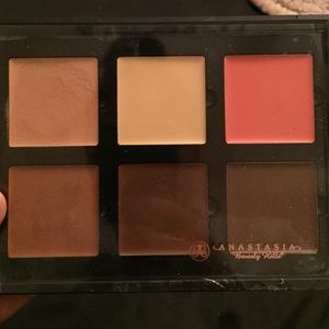 Anastasia Beverly Hills Cream Contour Kit