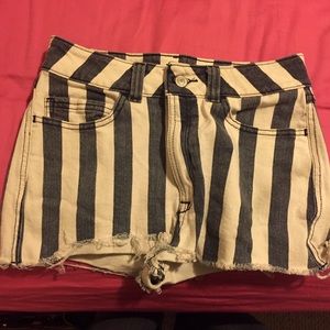 ❗️2 shorts for $15❗️