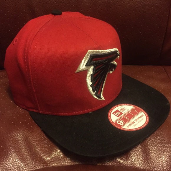 NWOT Atlanta Falcons SnapBack