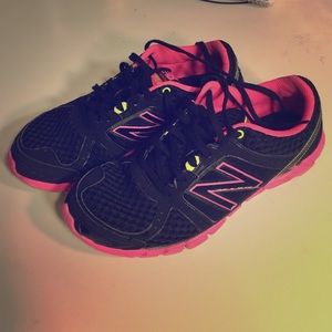 New balance running shoes