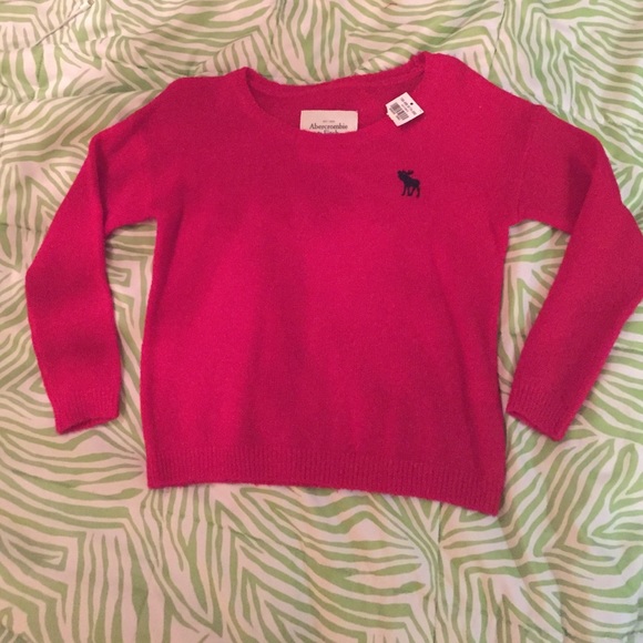 Red Abercrombie And Fitch Sweater