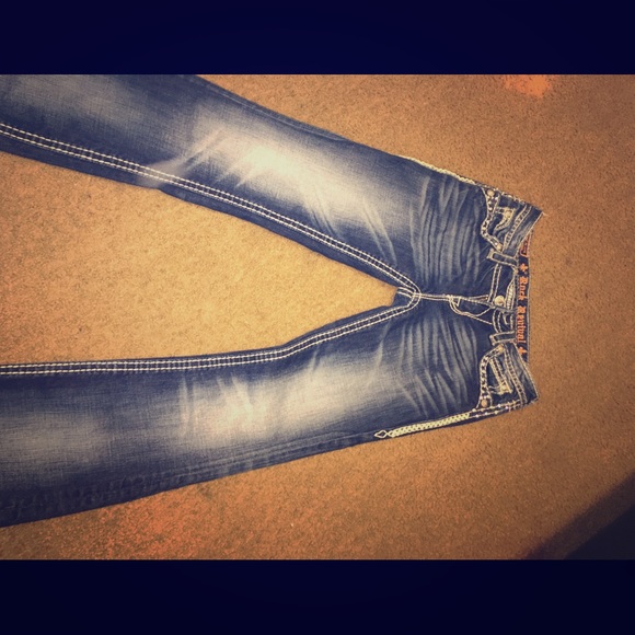 Rock revival size 27