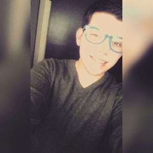 Meet your Posher, Thomas