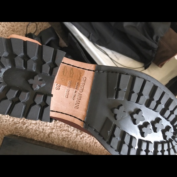 Giorgio Armani tall boots - Picture 3 of 4