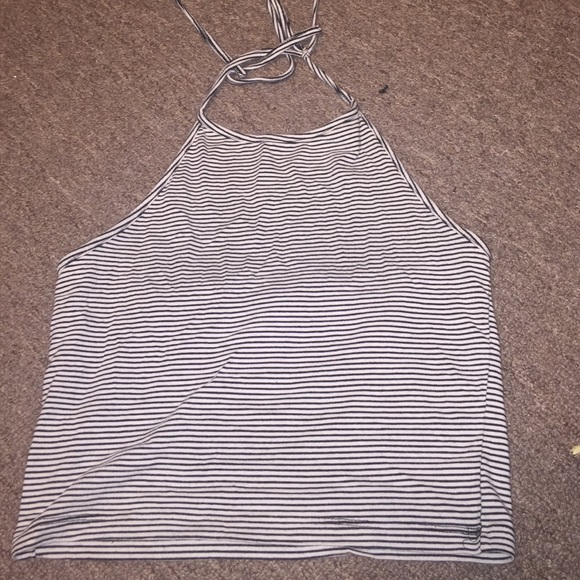 CUTE BRANDY MELVILLE HALTER