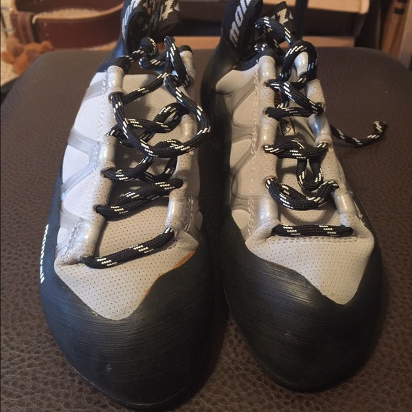 Montrail Gryptonite Rock Climbing Shoes