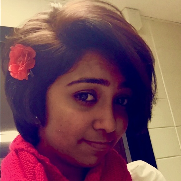 Meet your Posher, Poonam - Picture 1 of 1