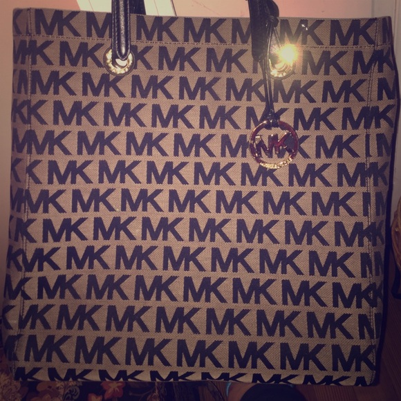Michael kors bag