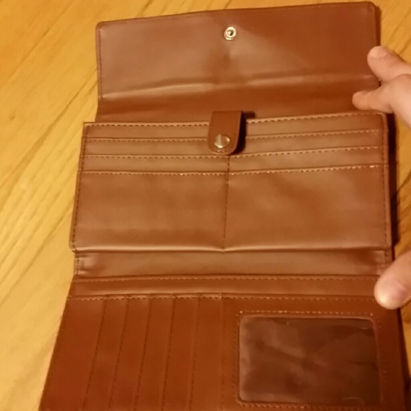 Wallet - Picture 2 of 2