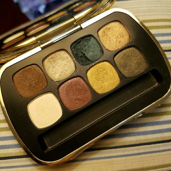 BareMinerals Eyeshadow palette in The Playlist
